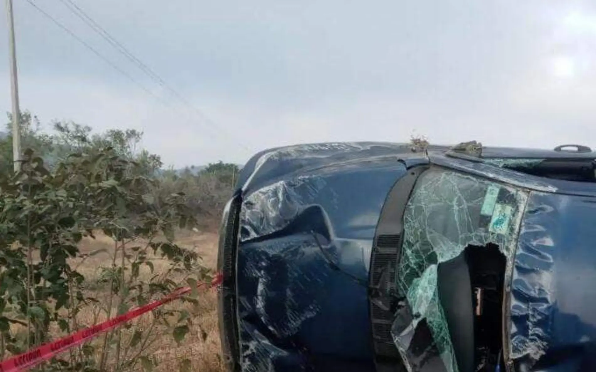 Una volcadura en la carretera Mante-Llera dejó como saldo un muerto SSP (1)